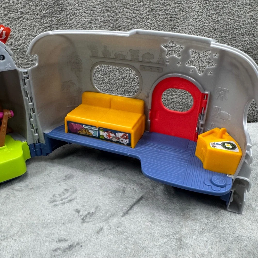 Fisher-Price Laugh & Learn 3-in-1 On-the-Go Camper Kids Silver Excellent HGP71